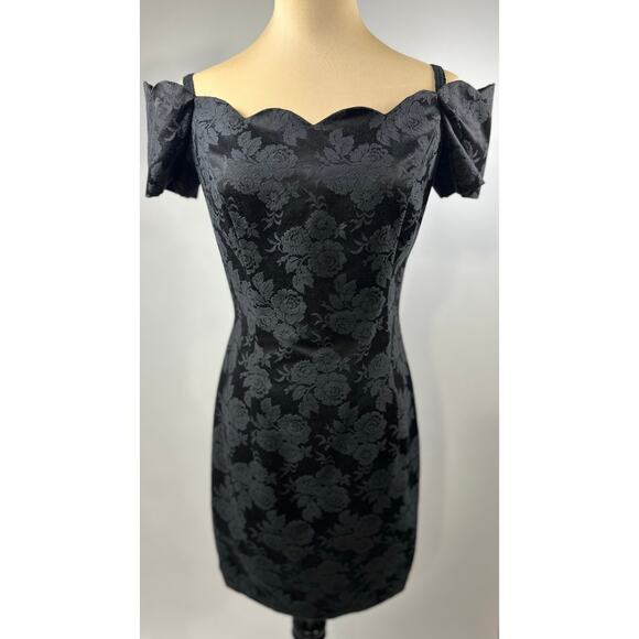 VTG Roberta Size 4 Small Black Mini Dress Sweetheart Wednesday Addams Costume - Picture 1 of 16